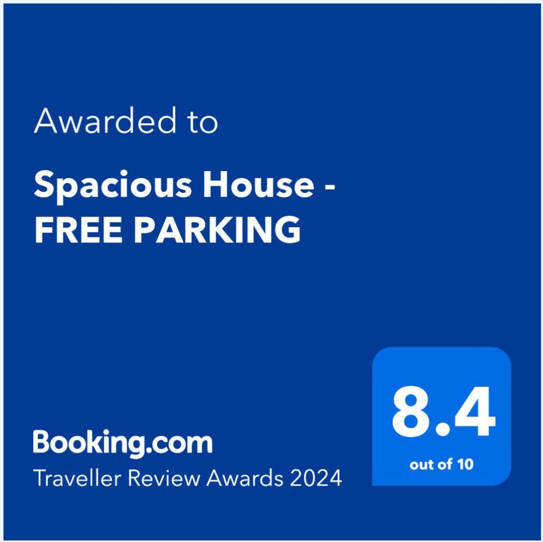 Entire 3 Bedroom House- Free Parking 利物浦 外观 照片